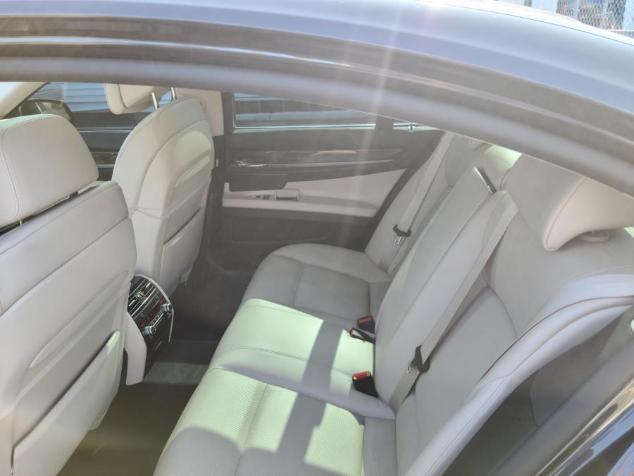 Used BMW 7 Series 4dr Sdn 750i xDrive AWD 2012 | Chip's Auto Sales Inc. Milford, Connecticut Used BMW 7 Series 4dr Sdn 750i xDrive AWD 2012 | Chip's Auto Sales Inc. Milford, Connecticut