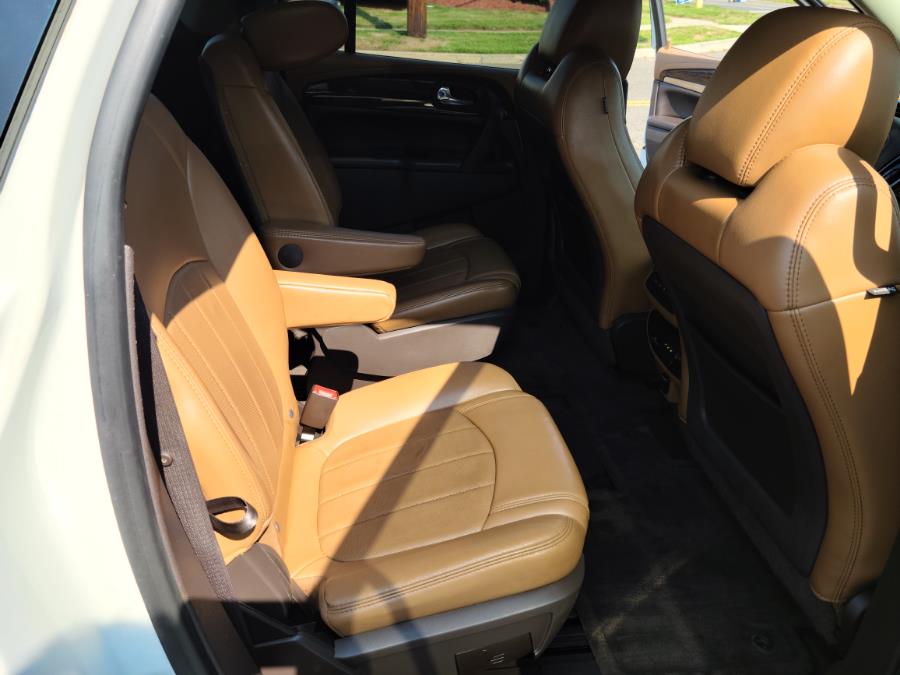 2014 Buick Enclave AWD 4dr Premium, available for sale in Milford, Connecticut | Chip's Auto Sales Inc. Milford, Connecticut 2014 Buick Enclave AWD 4dr Premium, available for sale in Milford, Connecticut | Chip's Auto Sales Inc. Milford, Connecticut