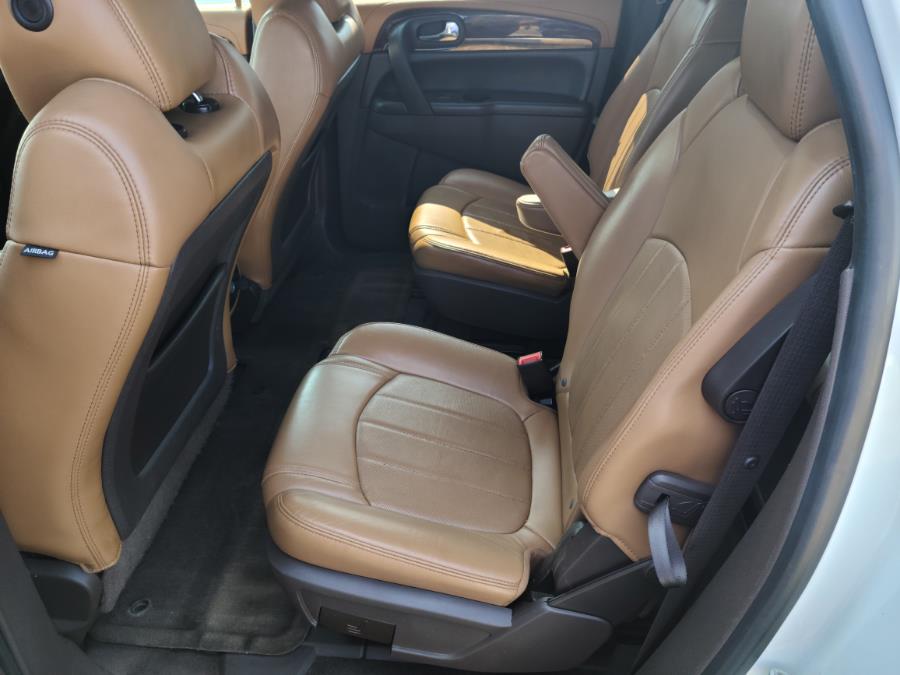 2014 Buick Enclave AWD 4dr Premium, available for sale in Milford, Connecticut | Chip's Auto Sales Inc. Milford, Connecticut 2014 Buick Enclave AWD 4dr Premium, available for sale in Milford, Connecticut | Chip's Auto Sales Inc. Milford, Connecticut