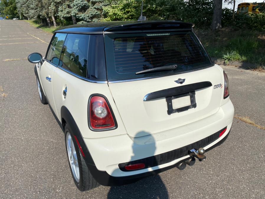 2010 MINI Cooper Hardtop 2dr Cpe S, available for sale in Waterbury, Connecticut | Platinum Auto Care. Waterbury, Connecticut 2010 MINI Cooper Hardtop 2dr Cpe S, available for sale in Waterbury, Connecticut | Platinum Auto Care. Waterbury, Connecticut
