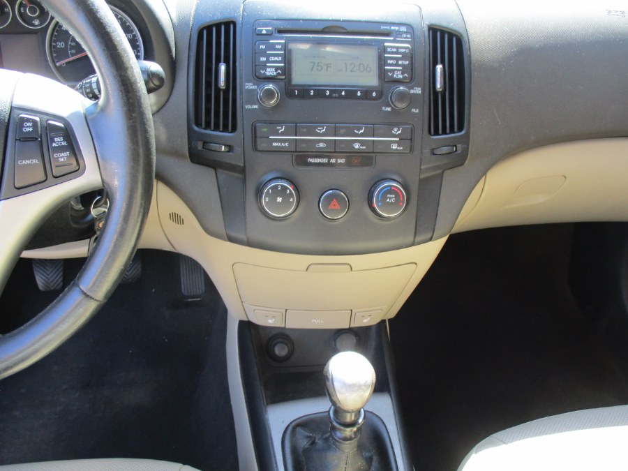 2011 Hyundai Elantra Touring Touring, available for sale in Meriden, Connecticut | Cos Central Auto. Meriden, Connecticut 2011 Hyundai Elantra Touring Touring, available for sale in Meriden, Connecticut | Cos Central Auto. Meriden, Connecticut