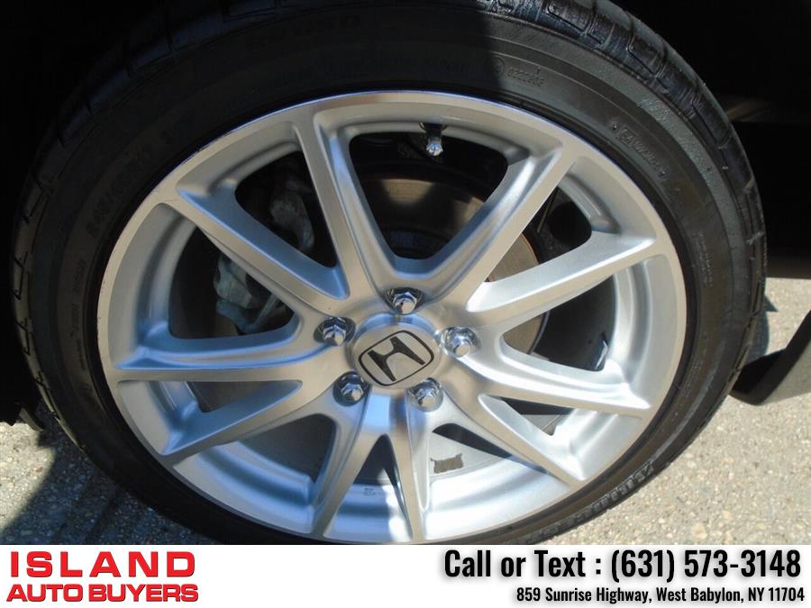 2004 Honda S2000 Base 2dr Convertible, available for sale in West Babylon, New York | Island Auto Buyers. West Babylon, New York 2004 Honda S2000 Base 2dr Convertible, available for sale in West Babylon, New York | Island Auto Buyers. West Babylon, New York
