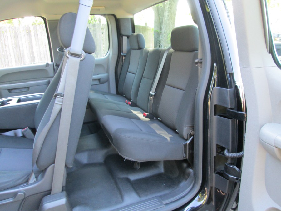 2013 Chevrolet Silverado 1500 4WD Ext Cab 143.5" Work Truck, available for sale in Levittown, Pennsylvania | Levittown Auto. Levittown, Pennsylvania 2013 Chevrolet Silverado 1500 4WD Ext Cab 143.5" Work Truck, available for sale in Levittown, Pennsylvania | Levittown Auto. Levittown, Pennsylvania