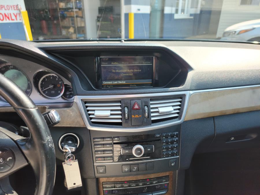 Used Mercedes-Benz E-Class 4dr Sdn E 350 Luxury 4MATIC 2011 | Eugen's Auto Sales & Repairs. Philadelphia, Pennsylvania Used Mercedes-Benz E-Class 4dr Sdn E 350 Luxury 4MATIC 2011 | Eugen's Auto Sales & Repairs. Philadelphia, Pennsylvania