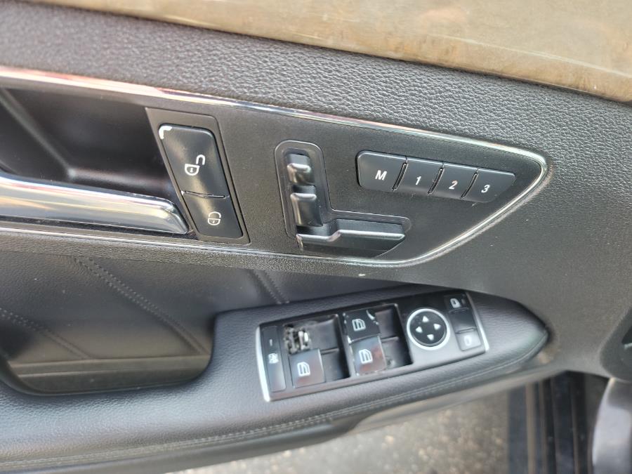 Used Mercedes-Benz E-Class 4dr Sdn E 350 Luxury 4MATIC 2011 | Eugen's Auto Sales & Repairs. Philadelphia, Pennsylvania Used Mercedes-Benz E-Class 4dr Sdn E 350 Luxury 4MATIC 2011 | Eugen's Auto Sales & Repairs. Philadelphia, Pennsylvania