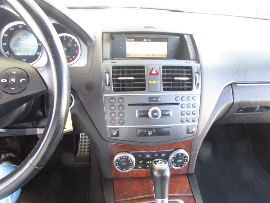 Used Mercedes-Benz C-Class 4dr Sdn C 300 Sport 4MATIC 2011 | VIP Auto Enterprise, Inc. Orlando, Florida Used Mercedes-Benz C-Class 4dr Sdn C 300 Sport 4MATIC 2011 | VIP Auto Enterprise, Inc. Orlando, Florida