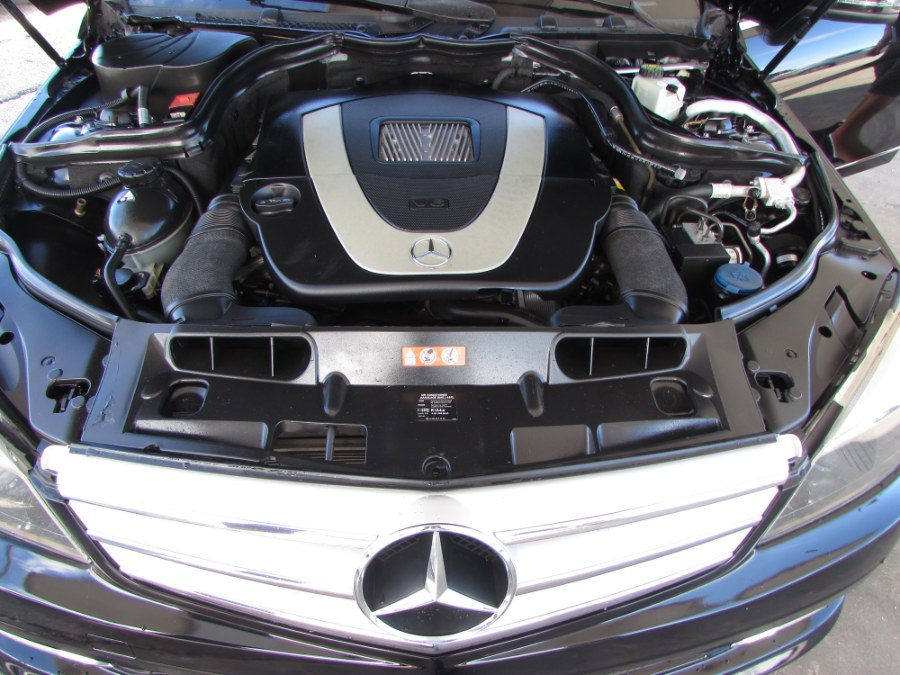 Used Mercedes-Benz C-Class 4dr Sdn C 300 Sport 4MATIC 2011 | VIP Auto Enterprise, Inc. Orlando, Florida Used Mercedes-Benz C-Class 4dr Sdn C 300 Sport 4MATIC 2011 | VIP Auto Enterprise, Inc. Orlando, Florida