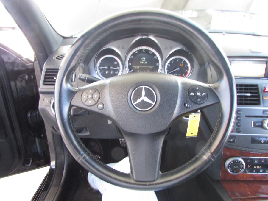 Used Mercedes-Benz C-Class 4dr Sdn C 300 Sport 4MATIC 2011 | VIP Auto Enterprise, Inc. Orlando, Florida Used Mercedes-Benz C-Class 4dr Sdn C 300 Sport 4MATIC 2011 | VIP Auto Enterprise, Inc. Orlando, Florida