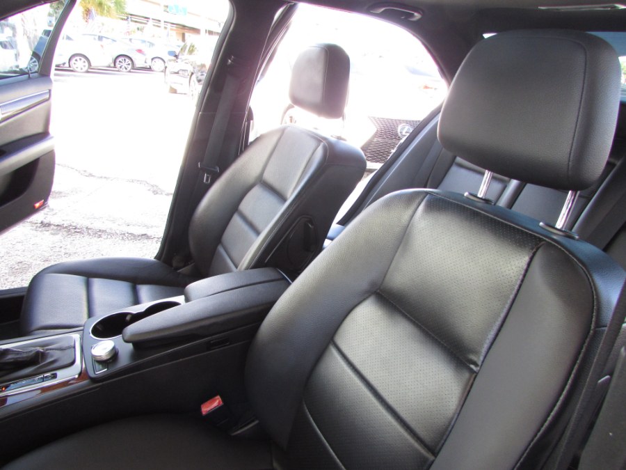 Used Mercedes-Benz C-Class 4dr Sdn C 300 Sport 4MATIC 2011 | VIP Auto Enterprise, Inc. Orlando, Florida Used Mercedes-Benz C-Class 4dr Sdn C 300 Sport 4MATIC 2011 | VIP Auto Enterprise, Inc. Orlando, Florida