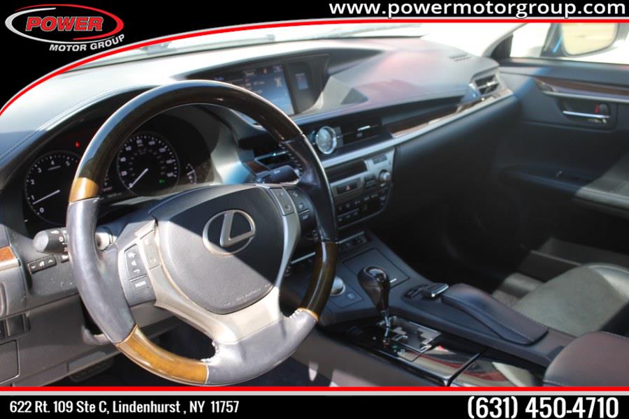 Used Lexus ES 350 4dr Sdn 2015 | Power Motor Group. Lindenhurst, New York Used Lexus ES 350 4dr Sdn 2015 | Power Motor Group. Lindenhurst, New York