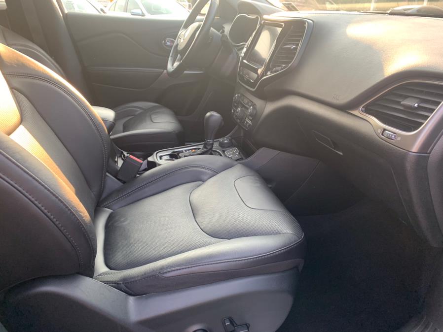2019 Jeep Cherokee Limited 4x4, available for sale in Lodi, New Jersey | European Auto Expo. Lodi, New Jersey 2019 Jeep Cherokee Limited 4x4, available for sale in Lodi, New Jersey | European Auto Expo. Lodi, New Jersey