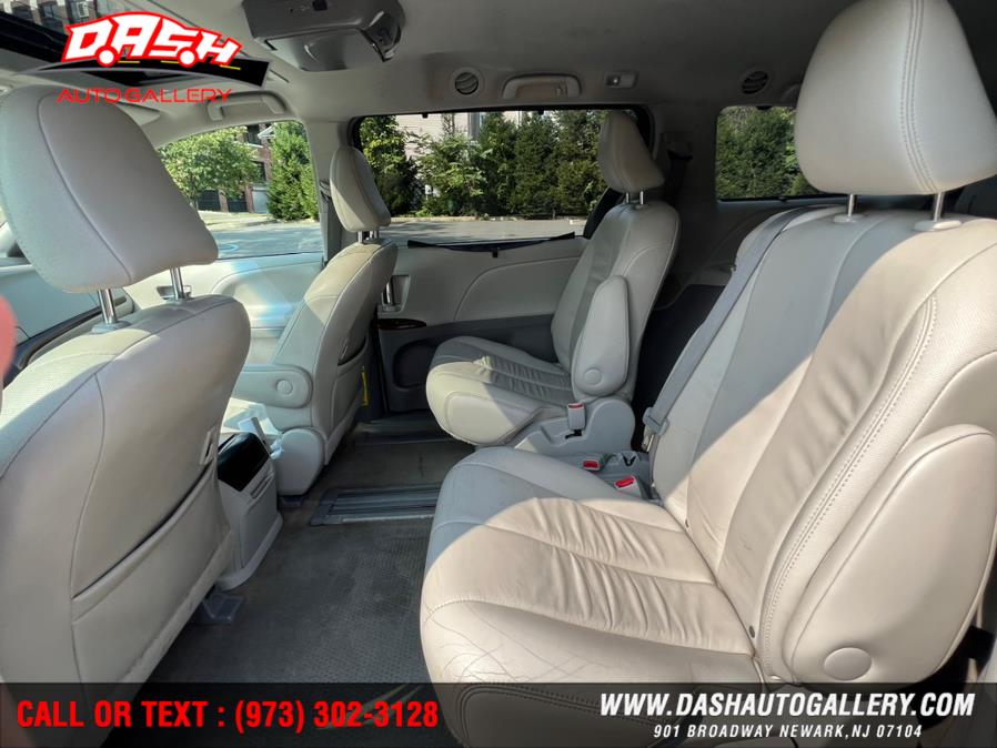 Used Toyota Sienna 5dr 7-Pass Van V6 XLE AAS FWD (Natl) 2013 | Dash Auto Gallery Inc.. Newark, New Jersey Used Toyota Sienna 5dr 7-Pass Van V6 XLE AAS FWD (Natl) 2013 | Dash Auto Gallery Inc.. Newark, New Jersey