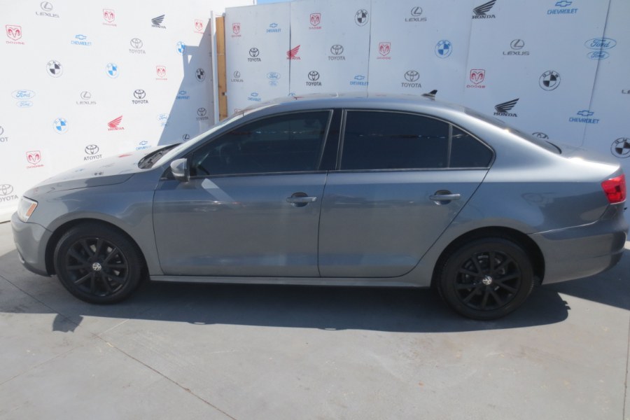 Used Volkswagen Jetta Sedan 4dr Auto SE PZEV 2012 | Auto Max Of Santa Ana. Santa Ana, California Used Volkswagen Jetta Sedan 4dr Auto SE PZEV 2012 | Auto Max Of Santa Ana. Santa Ana, California