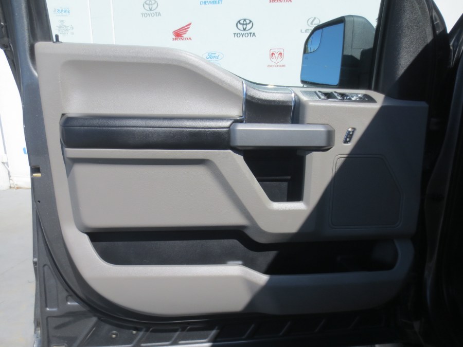 Used Ford F-150 XLT 4WD SuperCrew 5.5'' Box 2017 | Auto Max Of Santa Ana. Santa Ana, California Used Ford F-150 XLT 4WD SuperCrew 5.5'' Box 2017 | Auto Max Of Santa Ana. Santa Ana, California