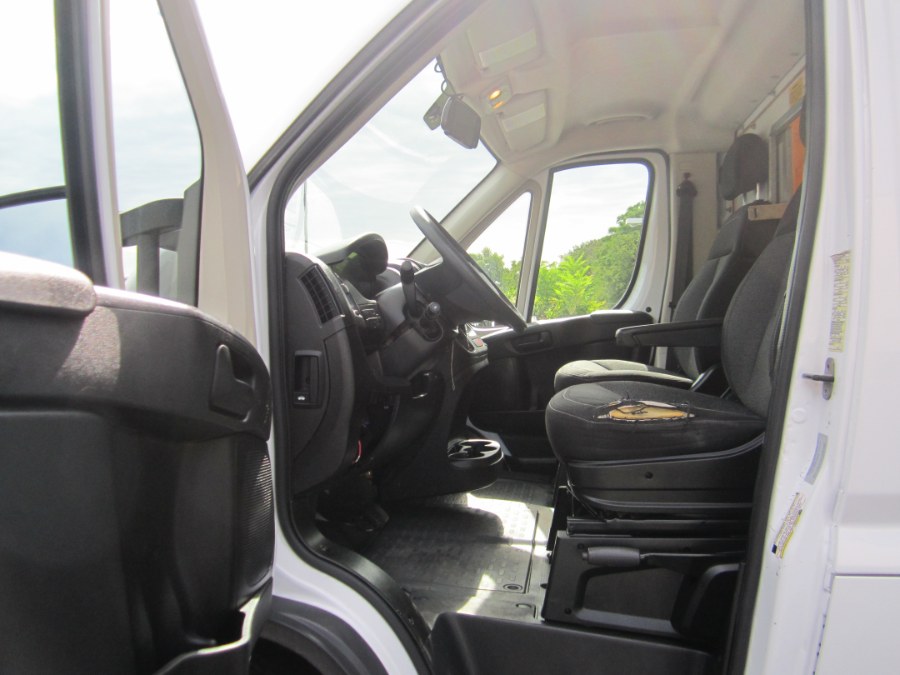 Used Ram ProMaster Cutaway 3500 159" WB 2017 | A-Tech. Medford, Massachusetts Used Ram ProMaster Cutaway 3500 159" WB 2017 | A-Tech. Medford, Massachusetts