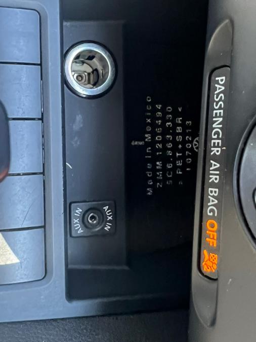 2013 Volkswagen Jetta Sedan 4dr Auto Base, available for sale in Revere, Massachusetts | Wonderland Auto. Revere, Massachusetts 2013 Volkswagen Jetta Sedan 4dr Auto Base, available for sale in Revere, Massachusetts | Wonderland Auto. Revere, Massachusetts