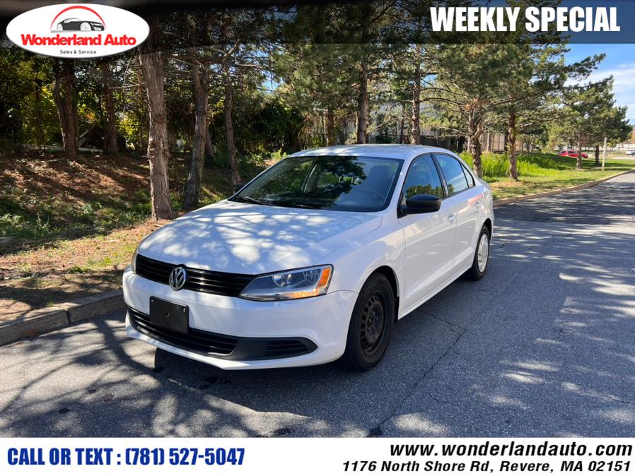 2013 Volkswagen Jetta Sedan 4dr Auto Base, available for sale in Revere, Massachusetts | Wonderland Auto. Revere, Massachusetts