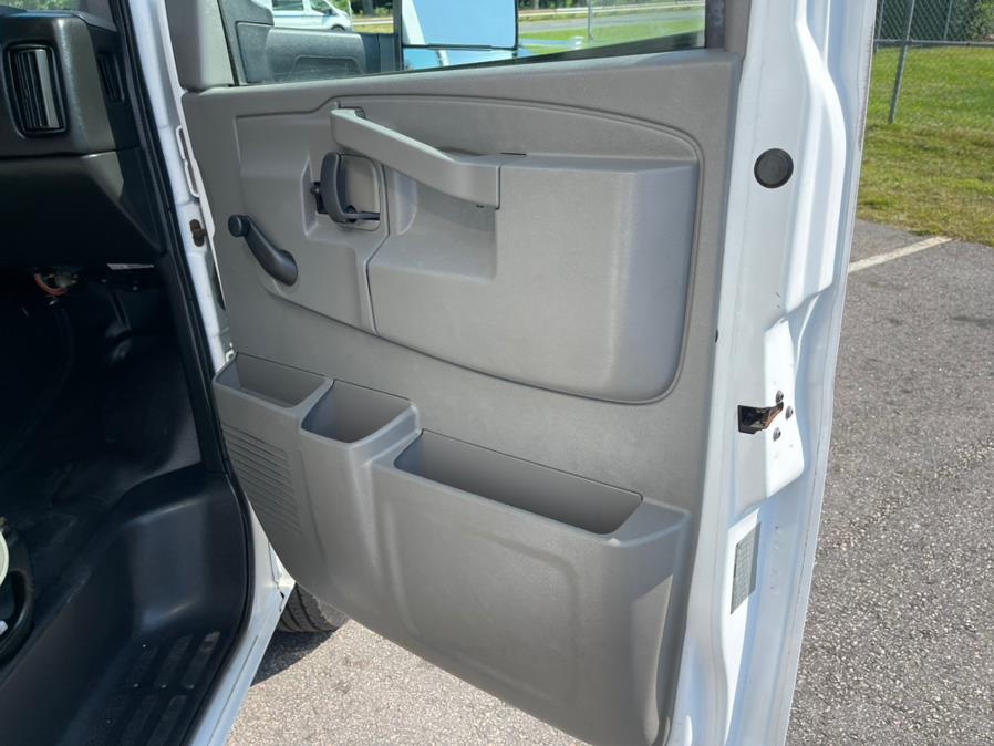 2016 Chevrolet Express Commercial Cutaway 3500 Van 159", available for sale in South Windsor, Connecticut | Mike And Tony Auto Sales, Inc. South Windsor, Connecticut 2016 Chevrolet Express Commercial Cutaway 3500 Van 159", available for sale in South Windsor, Connecticut | Mike And Tony Auto Sales, Inc. South Windsor, Connecticut