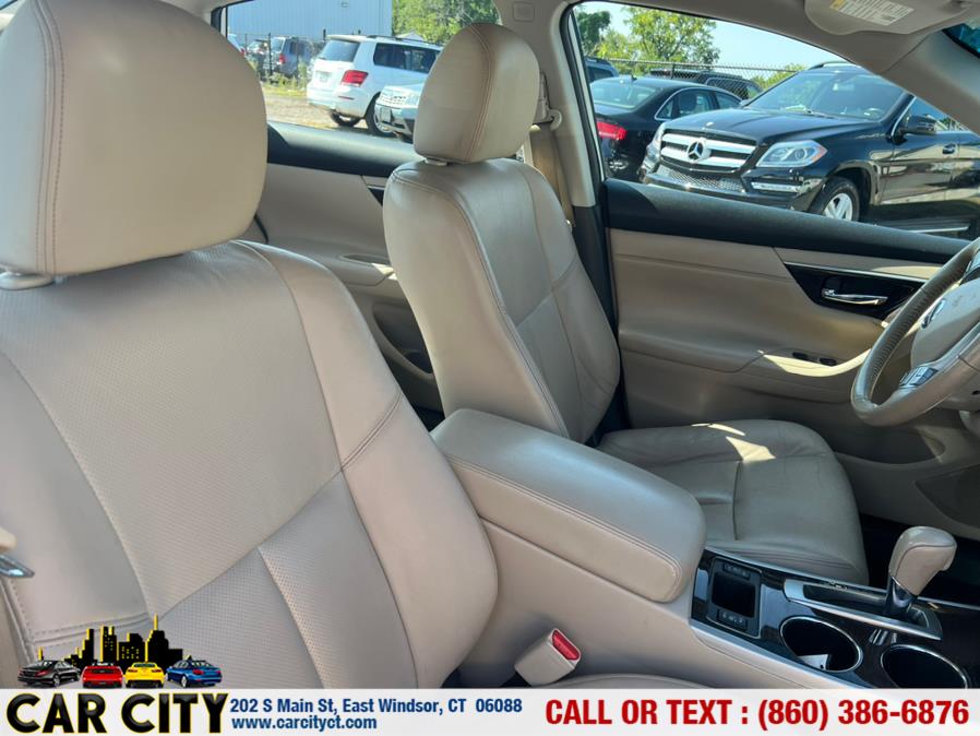 Used Nissan Altima 4dr Sdn I4 2.5 S 2015 | Car City LLC. East Windsor, Connecticut Used Nissan Altima 4dr Sdn I4 2.5 S 2015 | Car City LLC. East Windsor, Connecticut