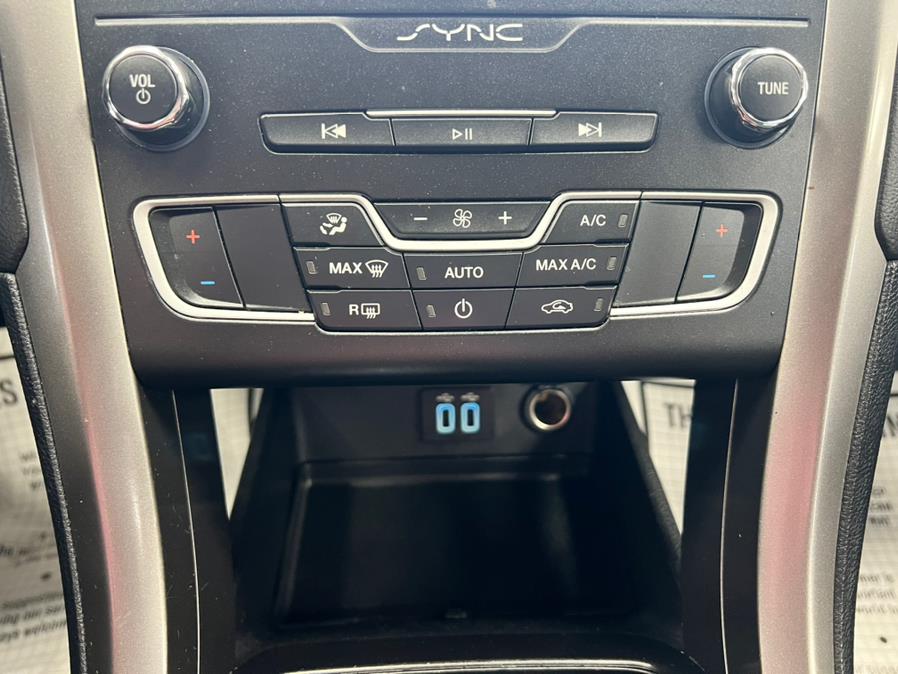 2019 Ford Fusion Hybrid SE FWD, available for sale in Massapequa Park, New York | Power Motors East. Massapequa Park, New York 2019 Ford Fusion Hybrid SE FWD, available for sale in Massapequa Park, New York | Power Motors East. Massapequa Park, New York