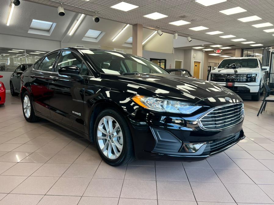 2019 Ford Fusion Hybrid SE FWD, available for sale in Massapequa Park, New York | Power Motors East. Massapequa Park, New York 2019 Ford Fusion Hybrid SE FWD, available for sale in Massapequa Park, New York | Power Motors East. Massapequa Park, New York