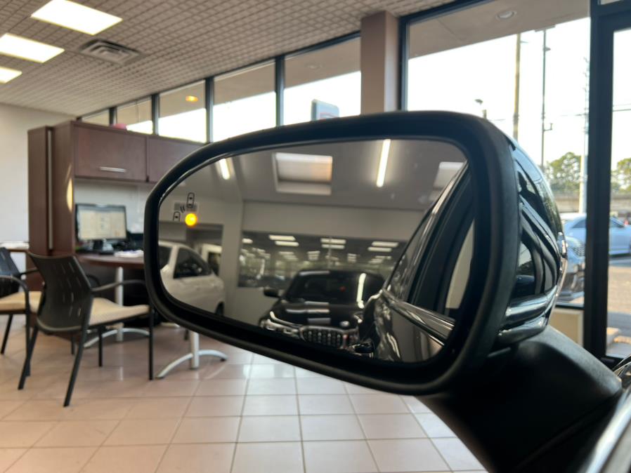 2019 Ford Fusion Hybrid SE FWD, available for sale in Massapequa Park, New York | Power Motors East. Massapequa Park, New York 2019 Ford Fusion Hybrid SE FWD, available for sale in Massapequa Park, New York | Power Motors East. Massapequa Park, New York