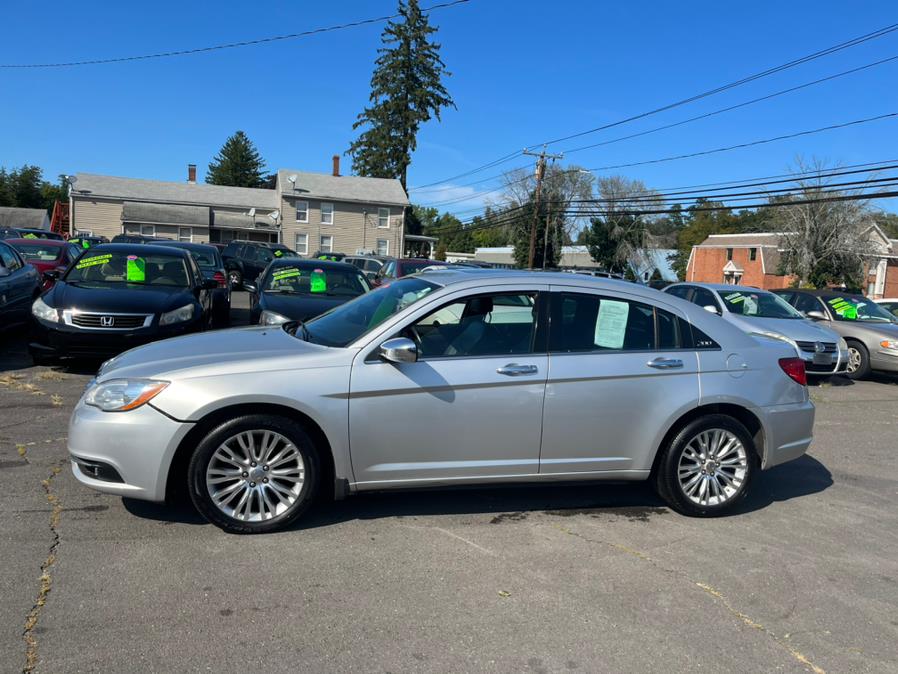 Used Chrysler 200 4dr Sdn Limited 2011 | CT Car Co LLC. East Windsor, Connecticut Used Chrysler 200 4dr Sdn Limited 2011 | CT Car Co LLC. East Windsor, Connecticut