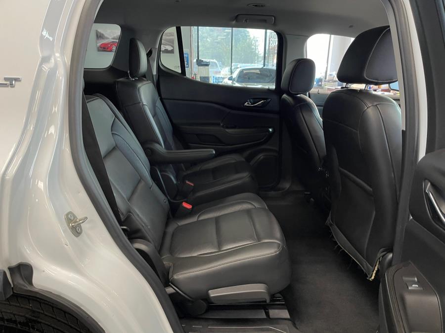 Used GMC Acadia AWD 4dr SLT w/SLT-1 2019 | 5 Towns Drive. Inwood, New York Used GMC Acadia AWD 4dr SLT w/SLT-1 2019 | 5 Towns Drive. Inwood, New York
