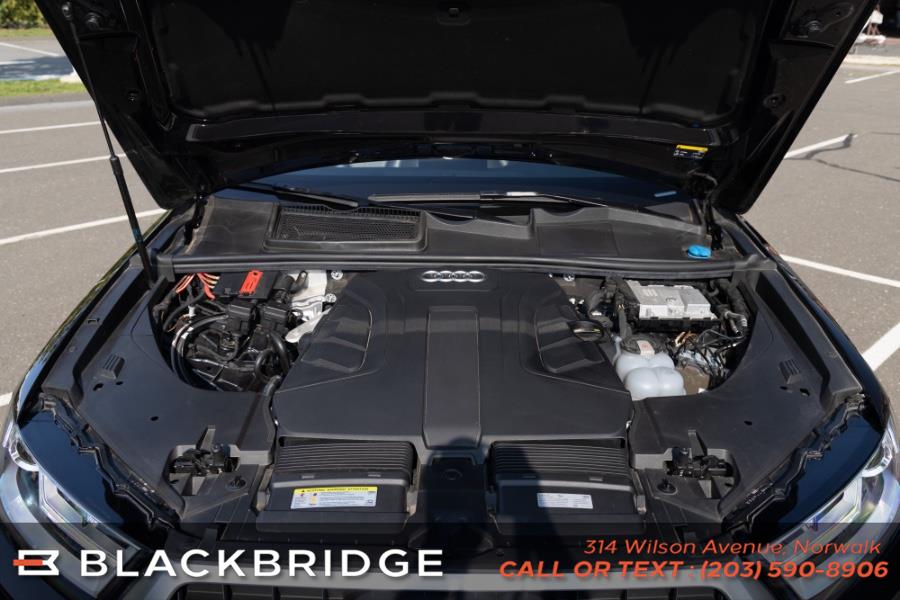 2019 Audi Q7 SE Premium 55 TFSI quattro, available for sale in Norwalk, Connecticut | Black Bridge Motors, LLC. Norwalk, Connecticut 2019 Audi Q7 SE Premium 55 TFSI quattro, available for sale in Norwalk, Connecticut | Black Bridge Motors, LLC. Norwalk, Connecticut