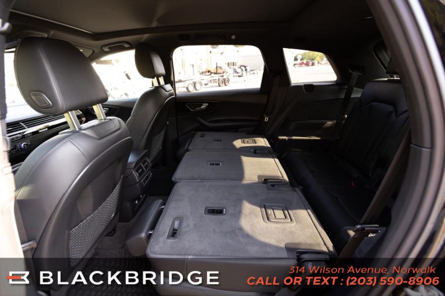 2019 Audi Q7 SE Premium 55 TFSI quattro, available for sale in Norwalk, Connecticut | Black Bridge Motors, LLC. Norwalk, Connecticut 2019 Audi Q7 SE Premium 55 TFSI quattro, available for sale in Norwalk, Connecticut | Black Bridge Motors, LLC. Norwalk, Connecticut