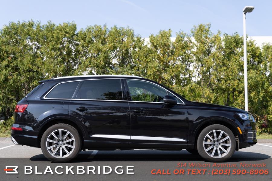 2019 Audi Q7 SE Premium 55 TFSI quattro, available for sale in Norwalk, Connecticut | Black Bridge Motors, LLC. Norwalk, Connecticut 2019 Audi Q7 SE Premium 55 TFSI quattro, available for sale in Norwalk, Connecticut | Black Bridge Motors, LLC. Norwalk, Connecticut
