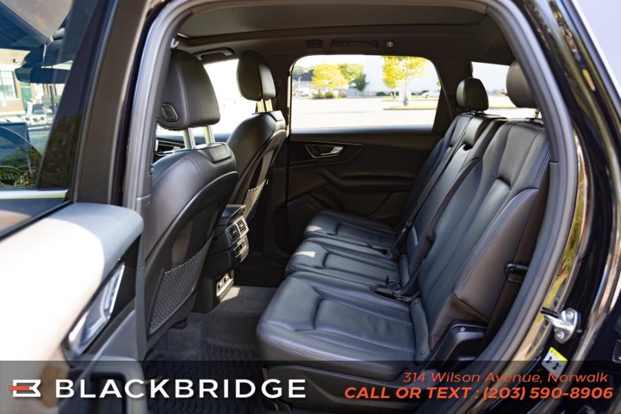 2019 Audi Q7 SE Premium 55 TFSI quattro, available for sale in Norwalk, Connecticut | Black Bridge Motors, LLC. Norwalk, Connecticut 2019 Audi Q7 SE Premium 55 TFSI quattro, available for sale in Norwalk, Connecticut | Black Bridge Motors, LLC. Norwalk, Connecticut