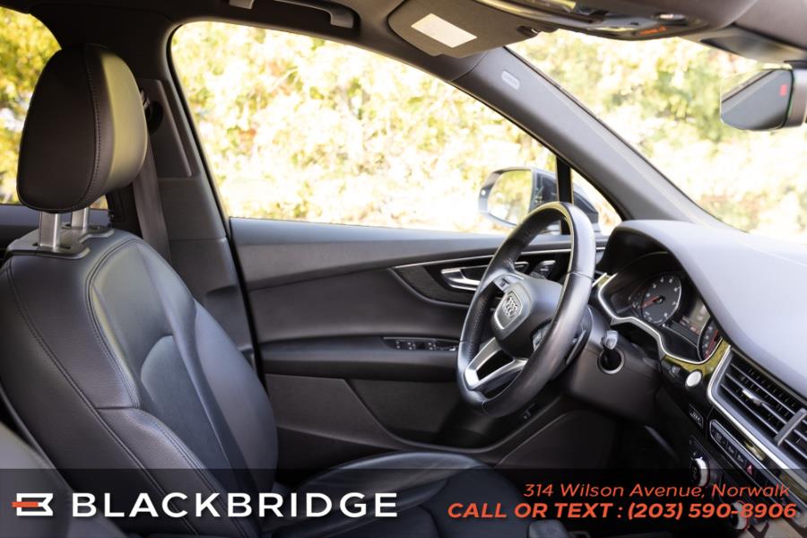 2019 Audi Q7 SE Premium 55 TFSI quattro, available for sale in Norwalk, Connecticut | Black Bridge Motors, LLC. Norwalk, Connecticut 2019 Audi Q7 SE Premium 55 TFSI quattro, available for sale in Norwalk, Connecticut | Black Bridge Motors, LLC. Norwalk, Connecticut