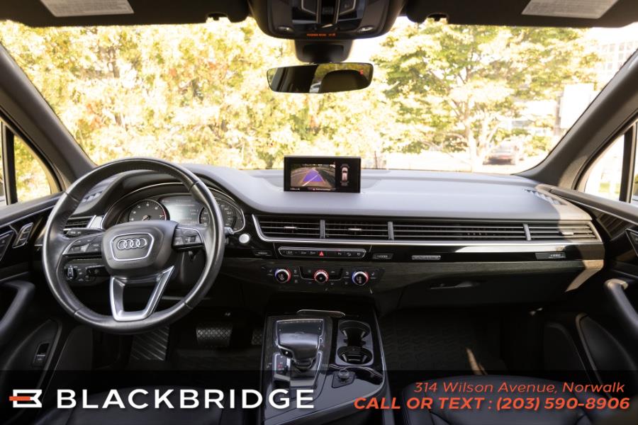 2019 Audi Q7 SE Premium 55 TFSI quattro, available for sale in Norwalk, Connecticut | Black Bridge Motors, LLC. Norwalk, Connecticut 2019 Audi Q7 SE Premium 55 TFSI quattro, available for sale in Norwalk, Connecticut | Black Bridge Motors, LLC. Norwalk, Connecticut