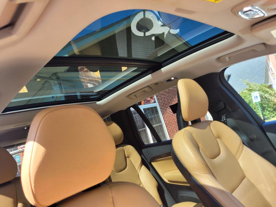 Used Volvo XC90 AWD 4dr T6 Momentum 2016 | Lava Motors 2 Inc. Canton, Connecticut Used Volvo XC90 AWD 4dr T6 Momentum 2016 | Lava Motors 2 Inc. Canton, Connecticut