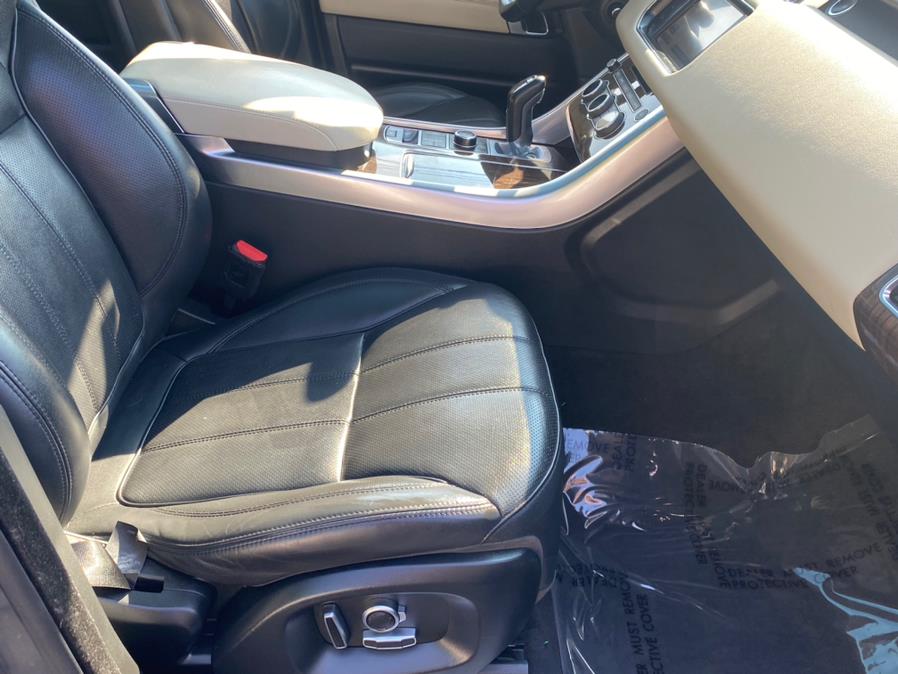 Used Land Rover Range Rover Sport 4WD 4dr V6 Diesel HSE 2016 | Lava Motors 2 Inc. Canton, Connecticut Used Land Rover Range Rover Sport 4WD 4dr V6 Diesel HSE 2016 | Lava Motors 2 Inc. Canton, Connecticut