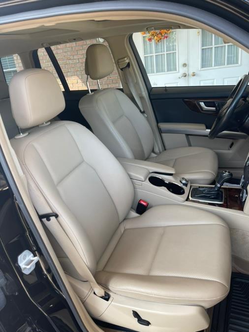 2012 Mercedes-Benz GLK-Class 4MATIC 4dr GLK350, available for sale in New Britain, Connecticut | Supreme Automotive. New Britain, Connecticut 2012 Mercedes-Benz GLK-Class 4MATIC 4dr GLK350, available for sale in New Britain, Connecticut | Supreme Automotive. New Britain, Connecticut