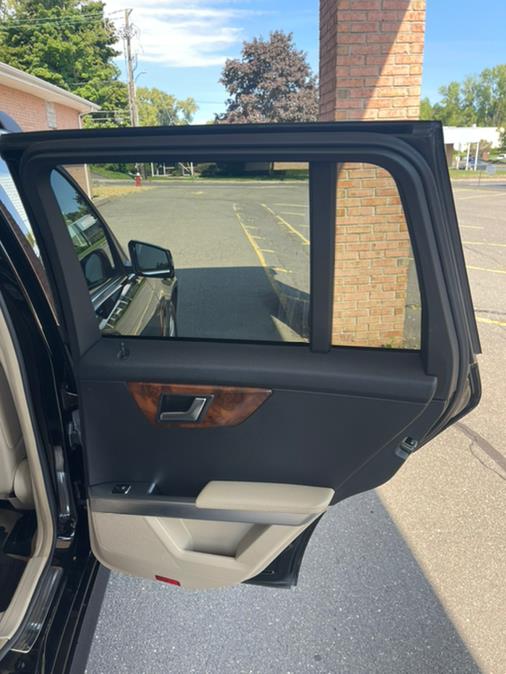 2012 Mercedes-Benz GLK-Class 4MATIC 4dr GLK350, available for sale in New Britain, Connecticut | Supreme Automotive. New Britain, Connecticut 2012 Mercedes-Benz GLK-Class 4MATIC 4dr GLK350, available for sale in New Britain, Connecticut | Supreme Automotive. New Britain, Connecticut