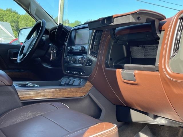 2017 Chevrolet Silverado 1500 High Country, available for sale in Brookfield, Connecticut | Blasius Federal Road. Brookfield, Connecticut 2017 Chevrolet Silverado 1500 High Country, available for sale in Brookfield, Connecticut | Blasius Federal Road. Brookfield, Connecticut