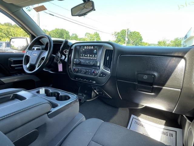 Used Chevrolet Silverado 1500 LT 2018 | Blasius Federal Road. Brookfield, Connecticut Used Chevrolet Silverado 1500 LT 2018 | Blasius Federal Road. Brookfield, Connecticut