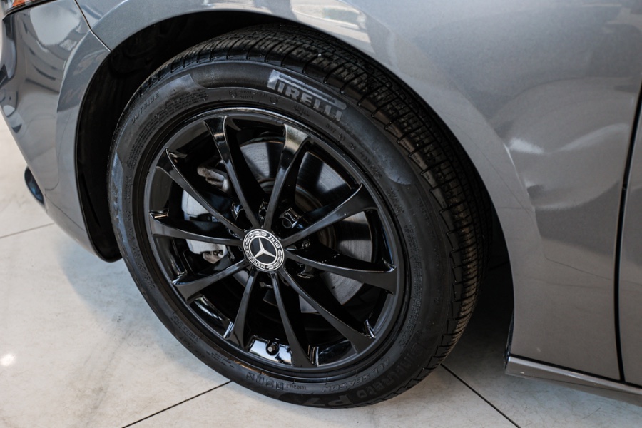 Used Mercedes-Benz A-Class A 220 4MATIC Sedan 2021 | 26 Motors Long Island. ELMONT, New York Used Mercedes-Benz A-Class A 220 4MATIC Sedan 2021 | 26 Motors Long Island. ELMONT, New York