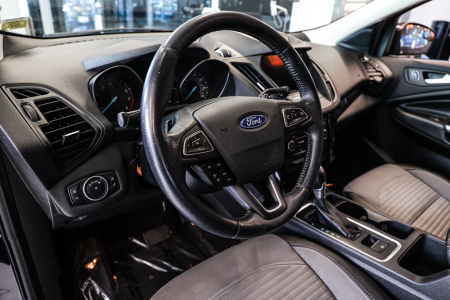 Used Ford Escape SE 4WD 2018 | 26 Motors Long Island. ELMONT, New York Used Ford Escape SE 4WD 2018 | 26 Motors Long Island. ELMONT, New York