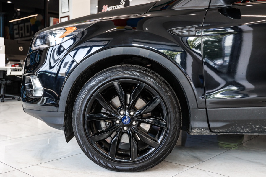 Used Ford Escape SE 4WD 2018 | 26 Motors Long Island. ELMONT, New York Used Ford Escape SE 4WD 2018 | 26 Motors Long Island. ELMONT, New York