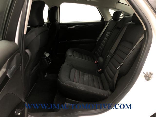 2016 Ford Fusion 4dr Sdn SE FWD, available for sale in Naugatuck, Connecticut | J&M Automotive Sls&Svc LLC. Naugatuck, Connecticut 2016 Ford Fusion 4dr Sdn SE FWD, available for sale in Naugatuck, Connecticut | J&M Automotive Sls&Svc LLC. Naugatuck, Connecticut