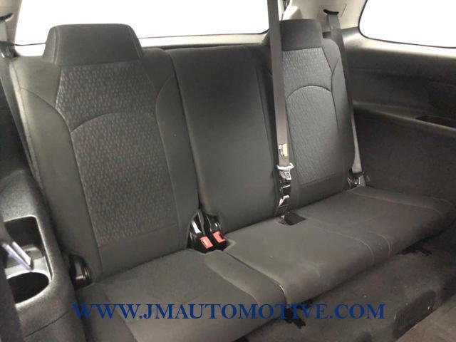 2016 GMC Acadia AWD 4dr SLE w/SLE-2, available for sale in Naugatuck, Connecticut | J&M Automotive Sls&Svc LLC. Naugatuck, Connecticut 2016 GMC Acadia AWD 4dr SLE w/SLE-2, available for sale in Naugatuck, Connecticut | J&M Automotive Sls&Svc LLC. Naugatuck, Connecticut
