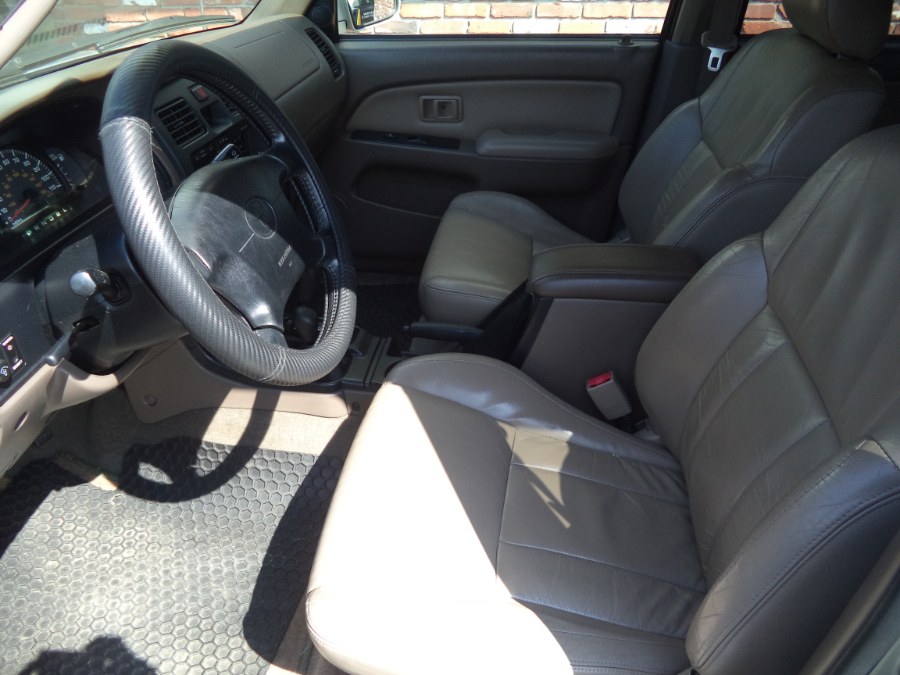 Used Toyota 4Runner LX 2000 | Riverside Motorcars, LLC. Naugatuck, Connecticut Used Toyota 4Runner LX 2000 | Riverside Motorcars, LLC. Naugatuck, Connecticut