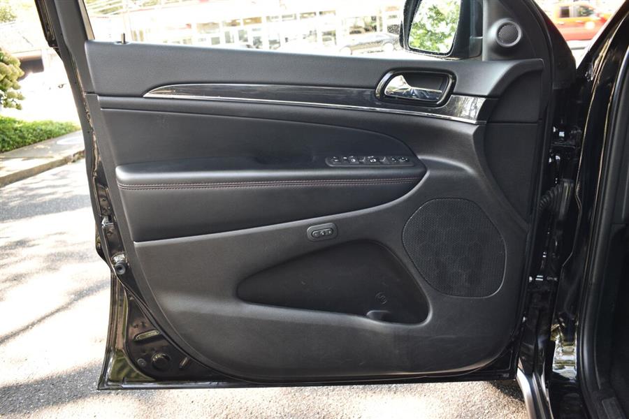2021 Jeep Grand Cherokee Trailhawk 4x4 4dr SUV, available for sale in Great Neck, New York | Camy Cars. Great Neck, New York 2021 Jeep Grand Cherokee Trailhawk 4x4 4dr SUV, available for sale in Great Neck, New York | Camy Cars. Great Neck, New York