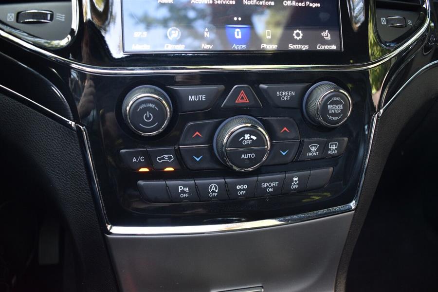 2021 Jeep Grand Cherokee Trailhawk 4x4 4dr SUV, available for sale in Great Neck, New York | Camy Cars. Great Neck, New York 2021 Jeep Grand Cherokee Trailhawk 4x4 4dr SUV, available for sale in Great Neck, New York | Camy Cars. Great Neck, New York