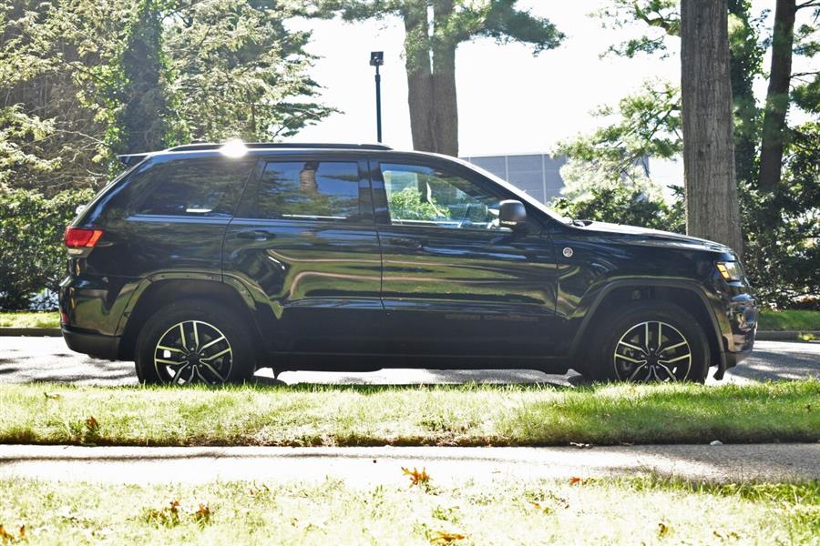 2021 Jeep Grand Cherokee Trailhawk 4x4 4dr SUV, available for sale in Great Neck, New York | Camy Cars. Great Neck, New York 2021 Jeep Grand Cherokee Trailhawk 4x4 4dr SUV, available for sale in Great Neck, New York | Camy Cars. Great Neck, New York