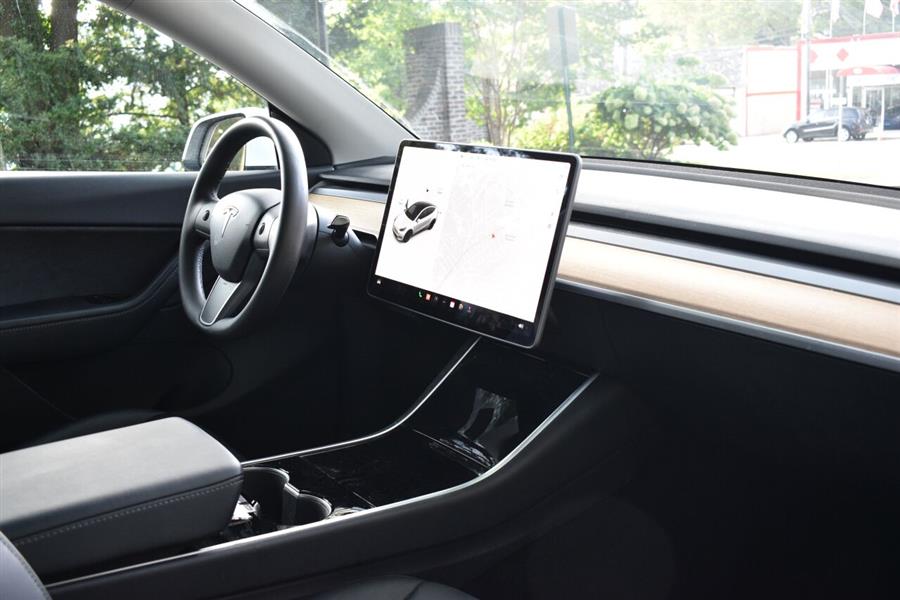 Used Tesla Model y Long Range AWD 4dr Crossover 2020 | Camy Cars. Great Neck, New York Used Tesla Model y Long Range AWD 4dr Crossover 2020 | Camy Cars. Great Neck, New York
